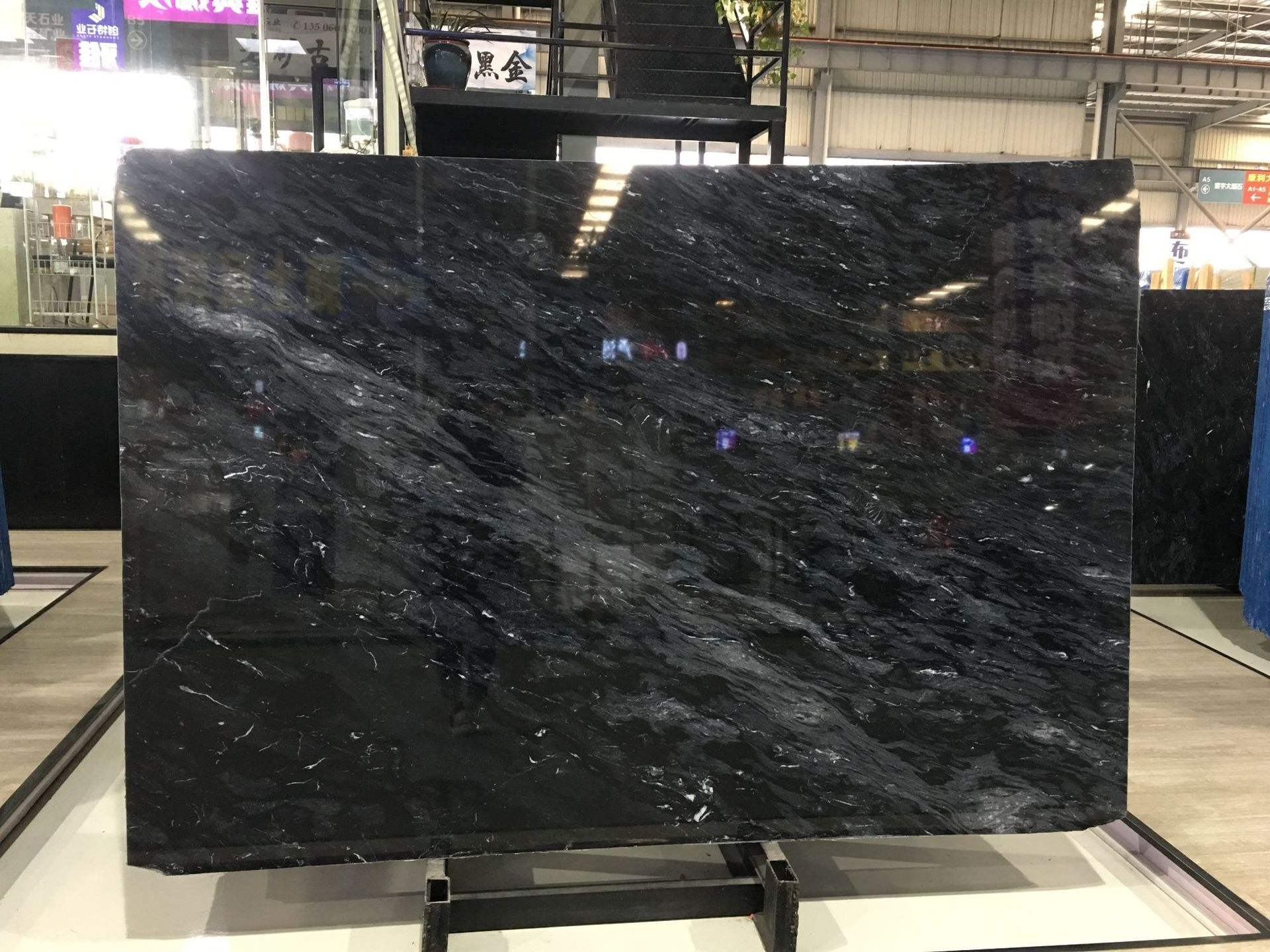 《黑金》最新完整客户端黑金梁家辉完整版下载-第2张图片-太平洋在线下载